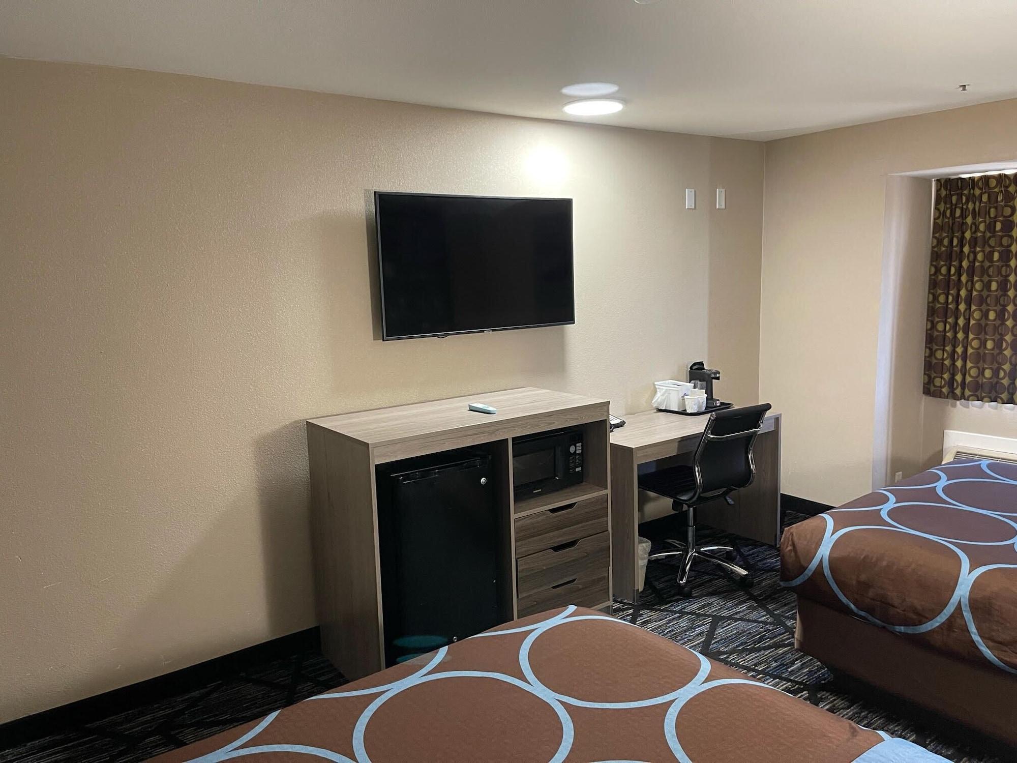 Super 8 By Wyndham San Antonio Downtown Ne Hotel Bagian luar foto