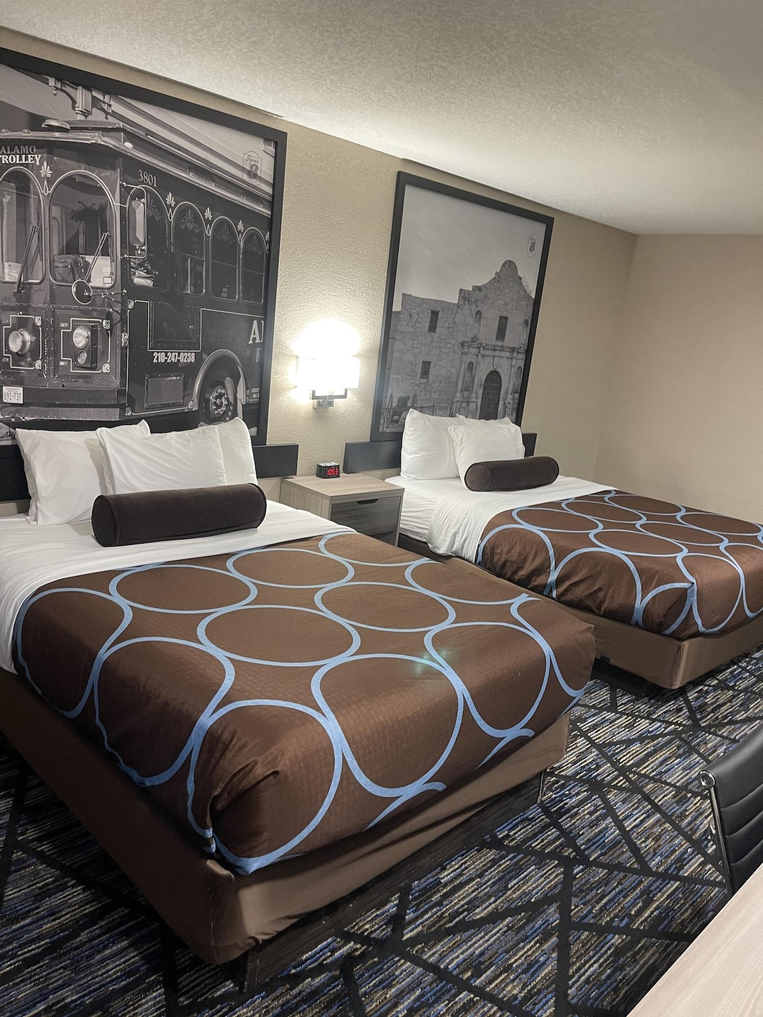 Super 8 By Wyndham San Antonio Downtown Ne Hotel Bagian luar foto