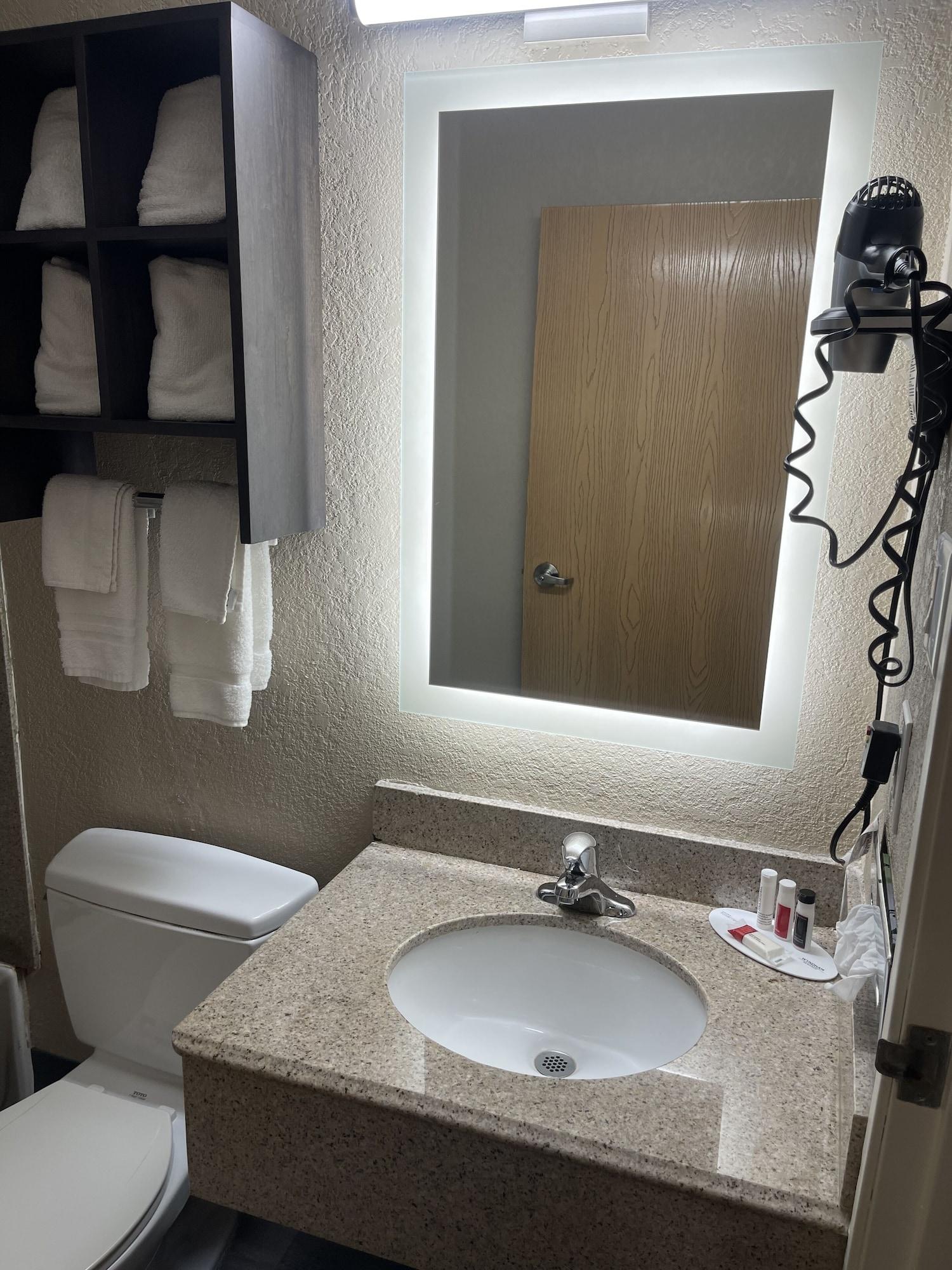 Super 8 By Wyndham San Antonio Downtown Ne Hotel Bagian luar foto